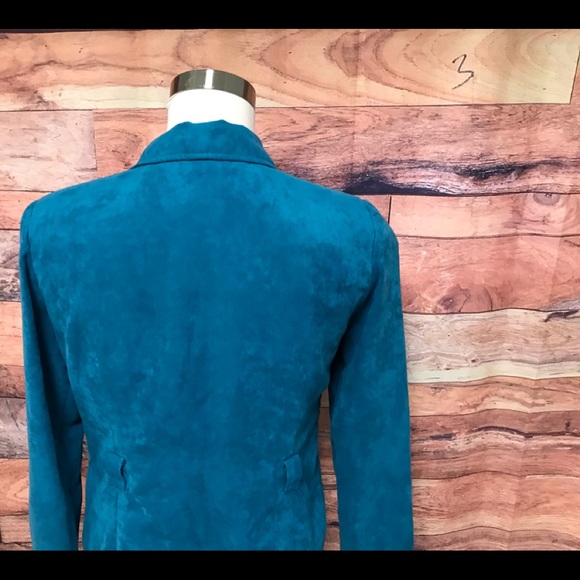 Studio I Jacket - Picture 4 of 7